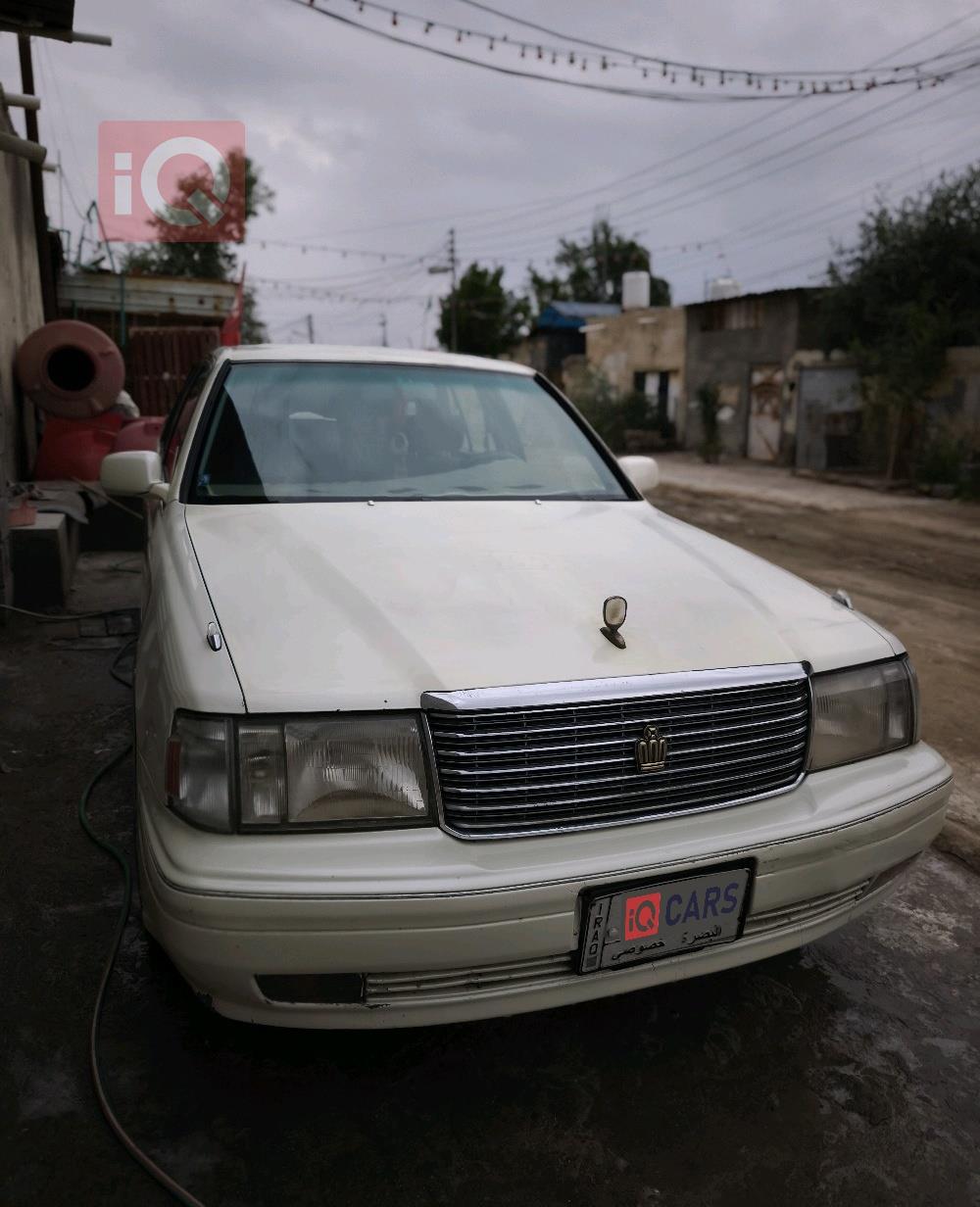 تويوتا كراون